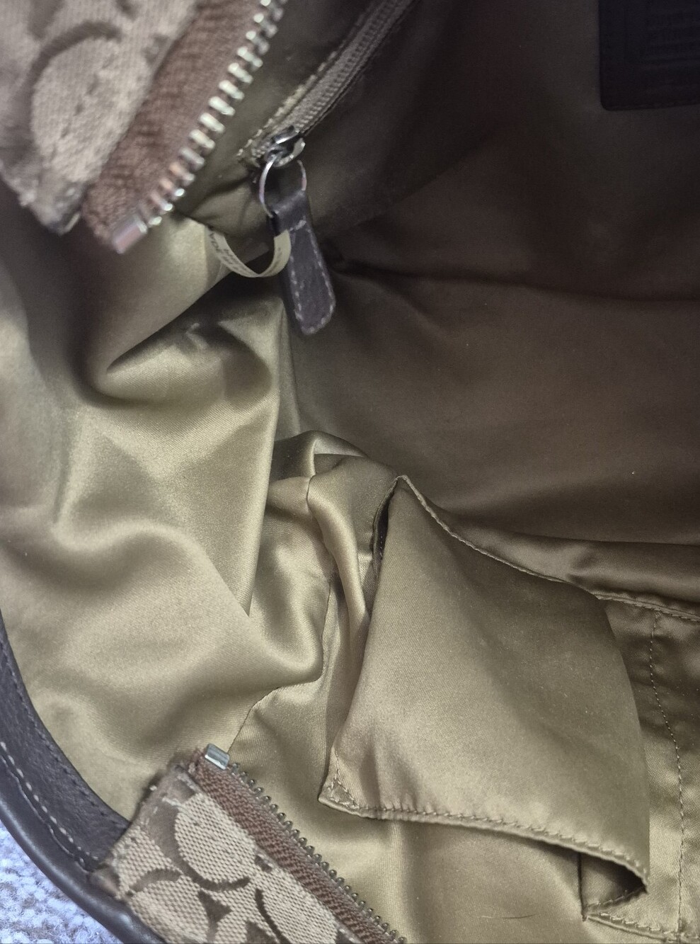 Coach Tan and Brown Signature Canvas Tote with Matching Wallet. GOOD CONDITION - Picture 8 of 17